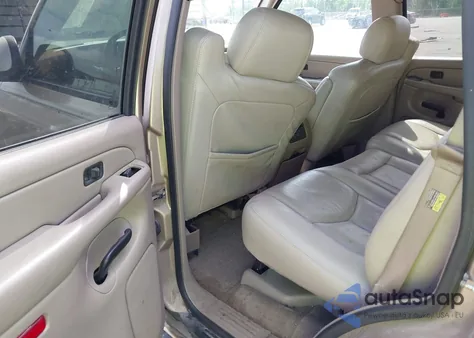 2005 Chevrolet Tahoe Lt из США, поврежденный, VIN 1GNEC13T05J164155